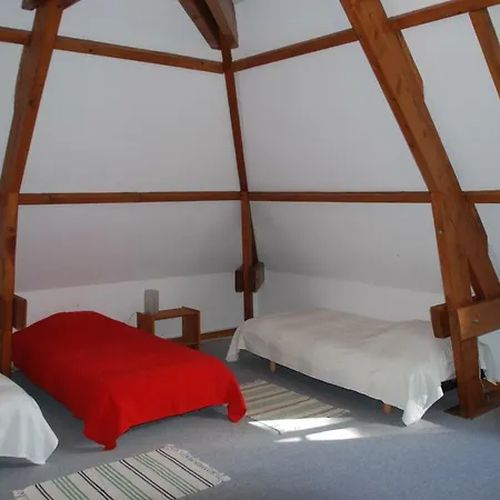 펜션 La Maison Blanche Saint-Germain-de-Livet