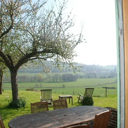 La Maison Blanche 펜션 Saint-Germain-de-Livet